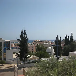 Simos Magic Apts , Ajía Nápa Ciprus